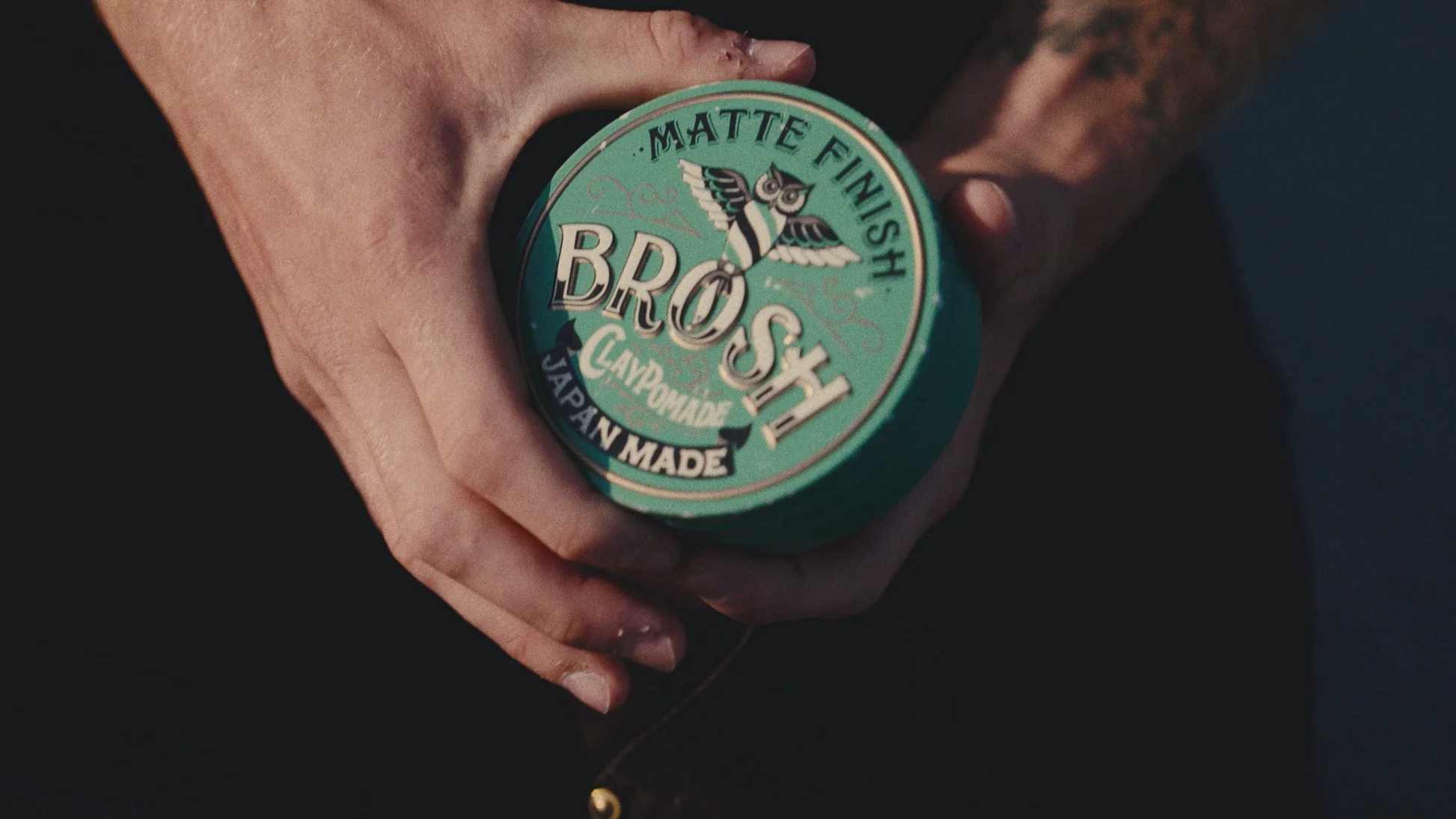 Brosh Clay Pomade Dòng Pomade "Quốc Dân" Cho Mọi Chất Tóc Nam Việt